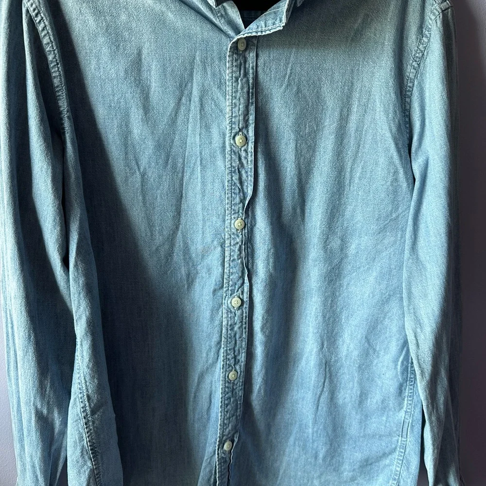 Vineyard Vines Blue Denim Classic Fit Murray Shirt Size M - Picture 3 of 14